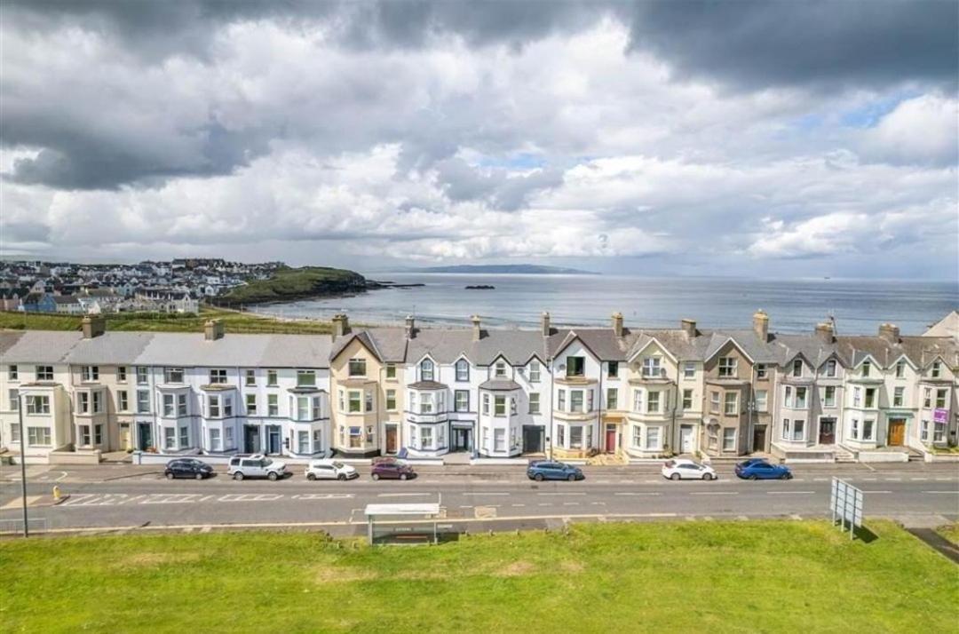 2 Dunluce Green - Portrush By The Sea מראה חיצוני תמונה